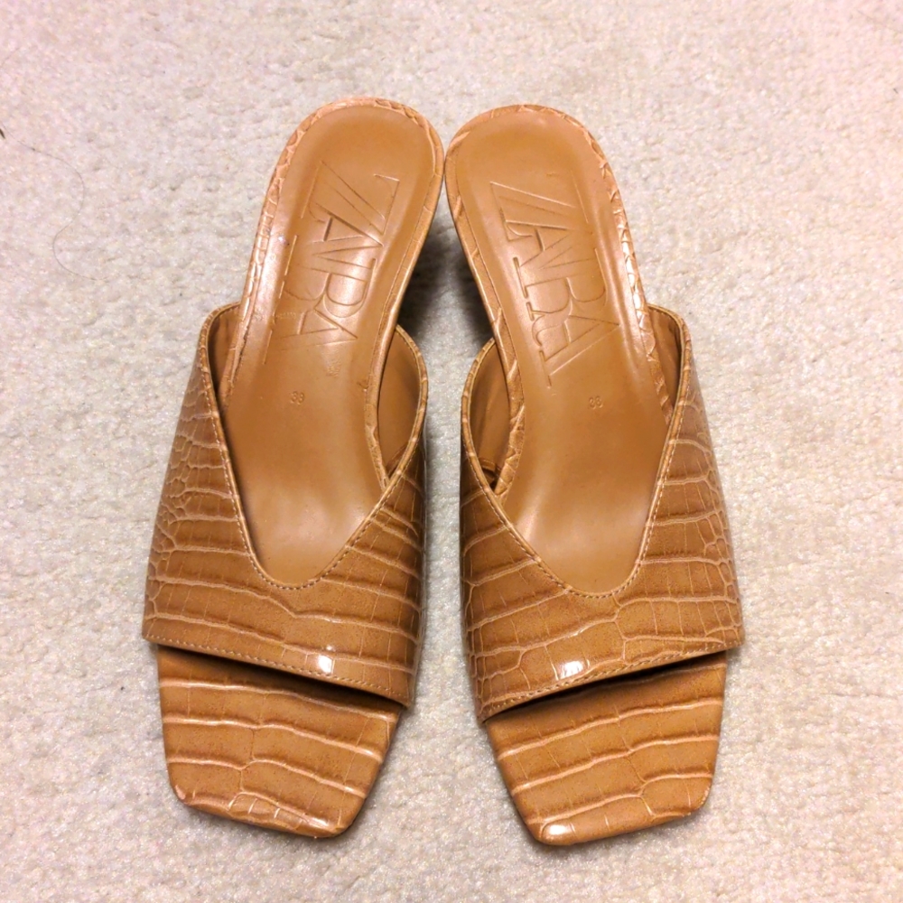 Zara croc embossed mule